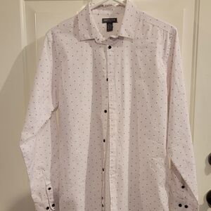 Like new boys' button-down dress shirt. Size 18/20